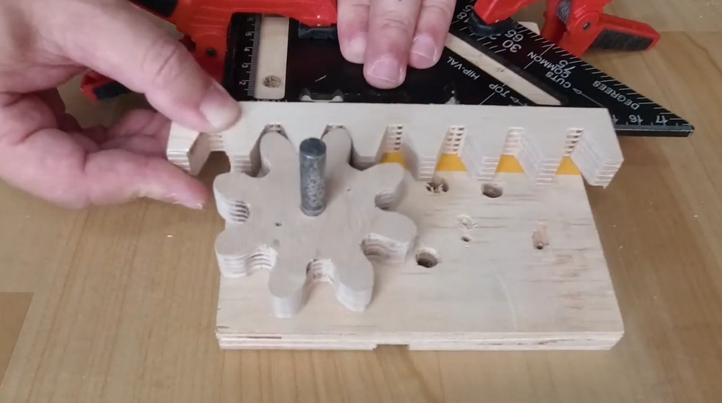 It’s Easy To Make Gears Out Of Wood