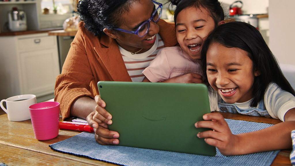 Amazon Publishes a Pair of Mobile Games, but They’re Not What You’d Expect