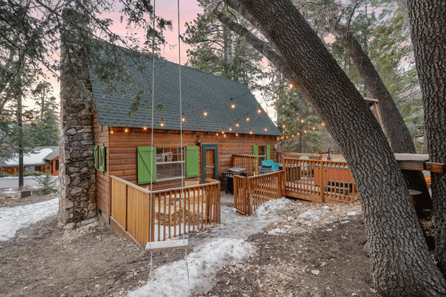 10 Cozy Cabins Near LA for Families in Search of Winter