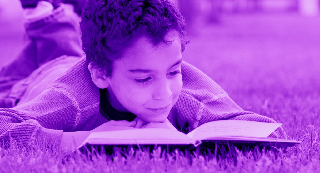 4 Steps To Raising Kids Who Like Books More Than Screens