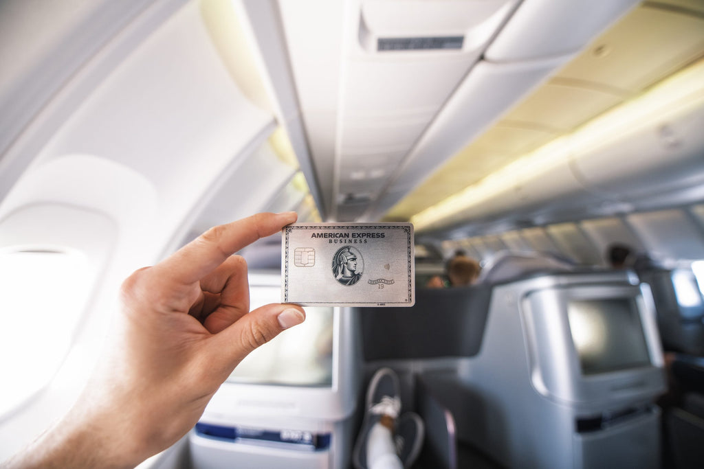 18 cards currently offering sign-up bonuses of 100,000 points or more